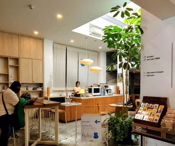 Fuku Eatery and Dessert Penang Closing The minimalist Japanese inspired interior of Fuku Eatery and Dessert, a quiet cafe refuge in Penang.